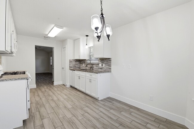 Building Photo - 26218 Cypresswood Dr