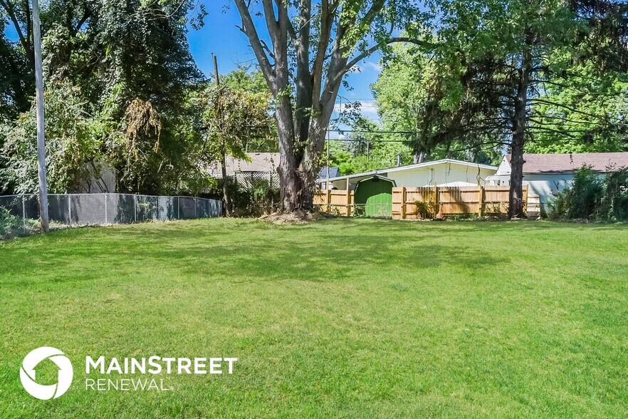 Building Photo - 1577 Pyle Pl