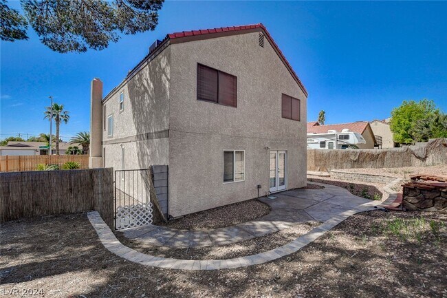 Building Photo - 5416 Cory Pl