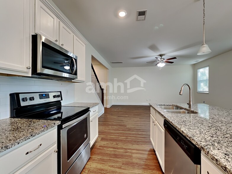 Building Photo - 8312 Tyrian Path