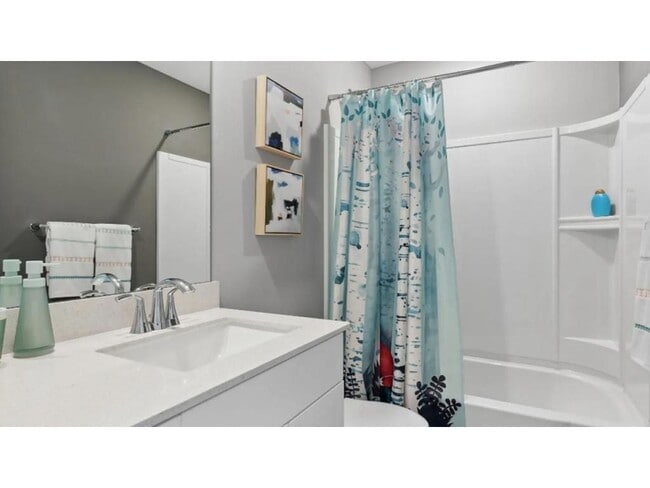 Building Photo - 23310 Amber Dr