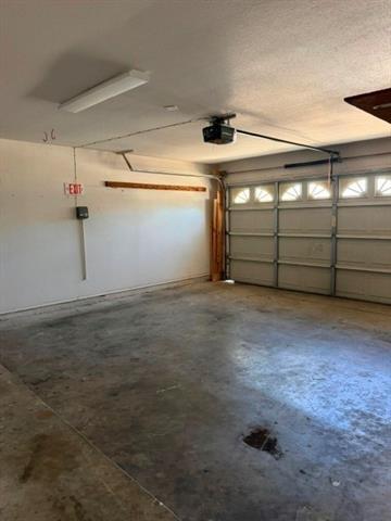 Building Photo - 1511 Sunflower Ln