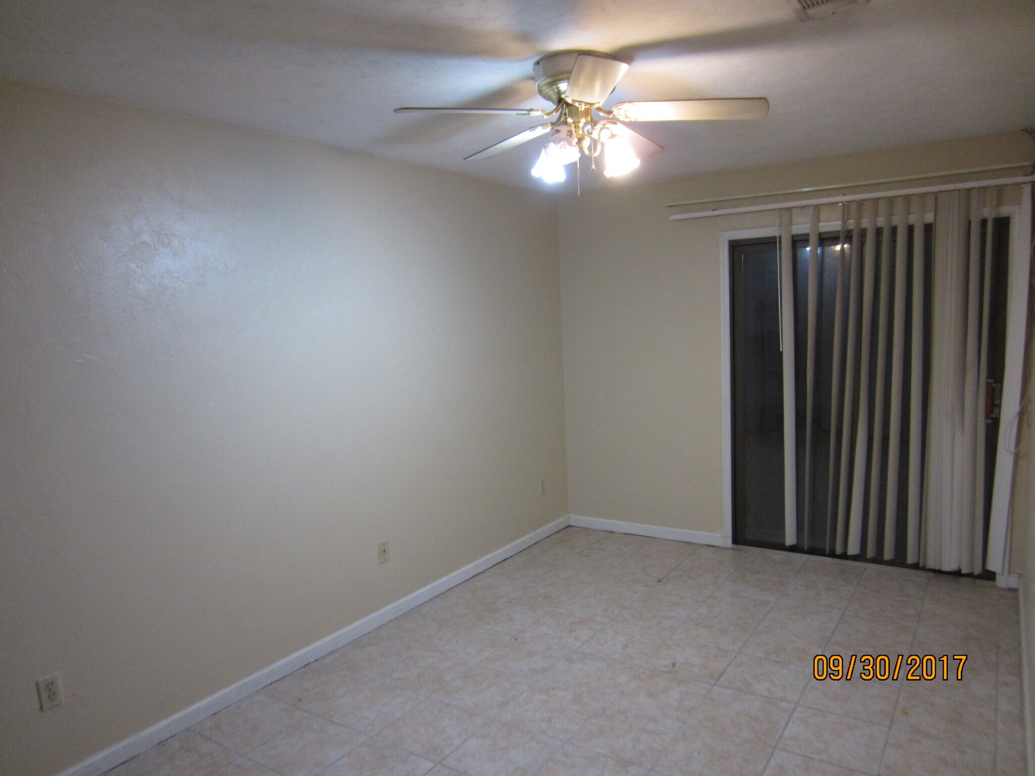 Building Photo - 2325 Tina Dr