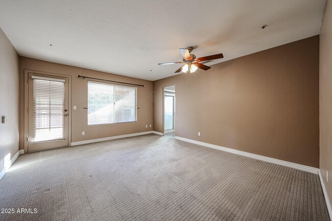 Building Photo - 8963 E Floriade Dr