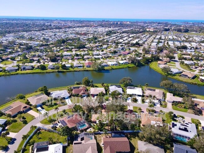 Building Photo - 1218 Waterside Ln