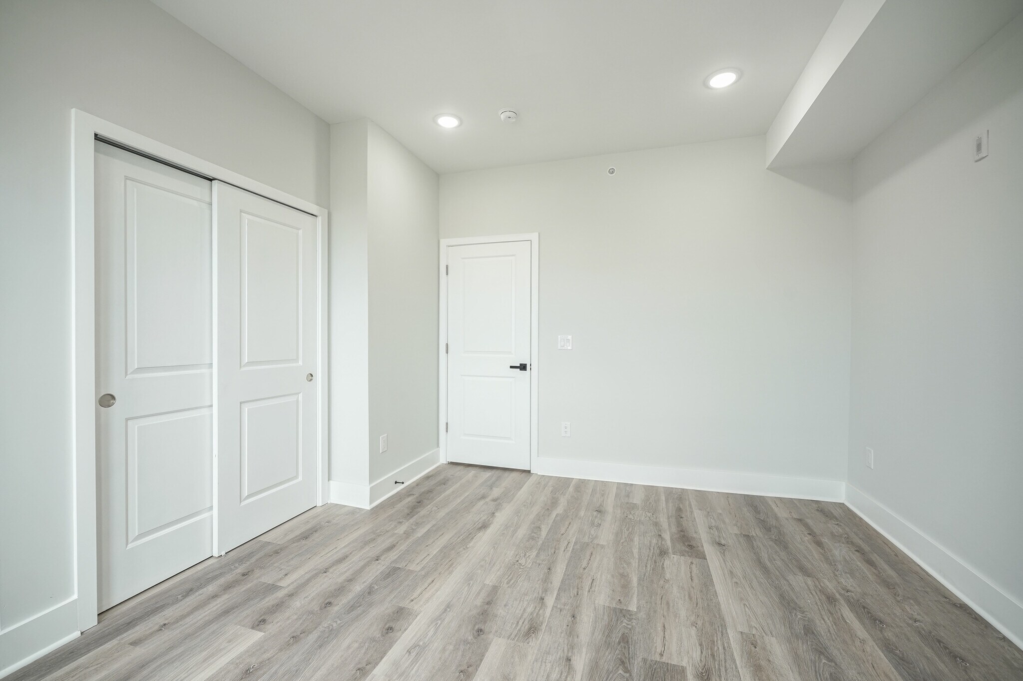 Building Photo - 2117 S 4th St