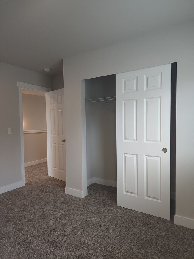 Building Photo - Yelm Creek Estates, New Construction 4 Bedroom, 2.75 Bathroom with Den