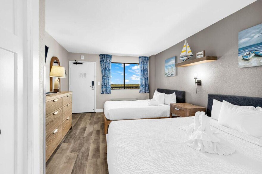 Building Photo - 2311 S Ocean Blvd