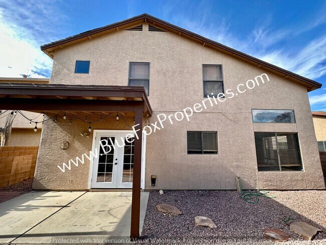 Building Photo - 3062 W Country Fair Dr