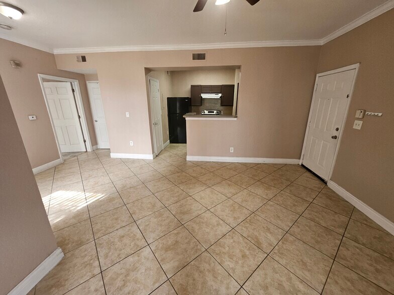 Building Photo - 5525 Pga Blvd