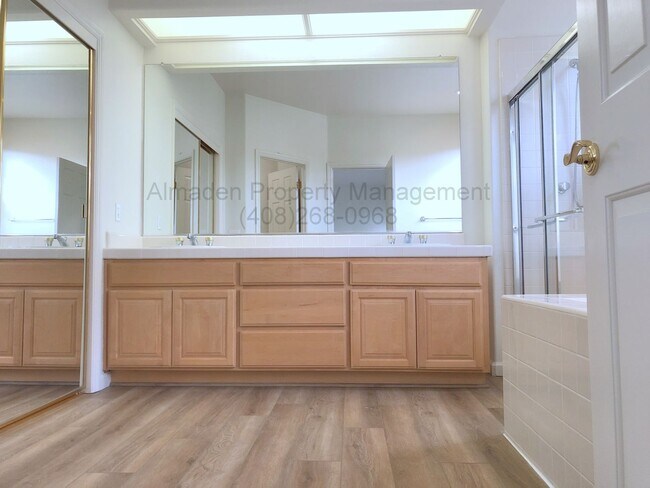 Building Photo - Old Almaden Winery Home with Central A/C &...