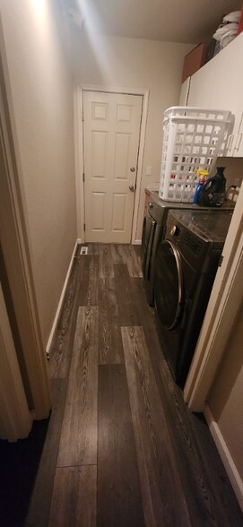 Building Photo - 2806 NE 145th Ave