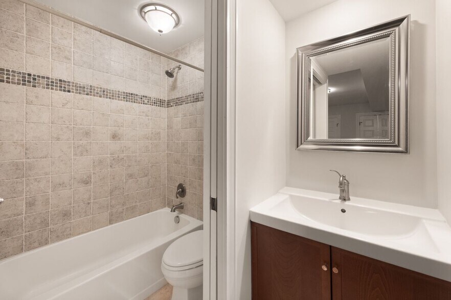 Building Photo - 3459 Holmead Pl NW