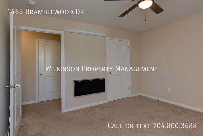 Building Photo - 1465 Bramblewood Dr
