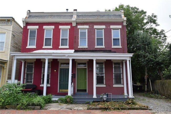 Building Photo - 505 St James St