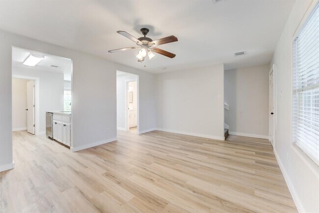 Building Photo - 12507 Rio Bravo St