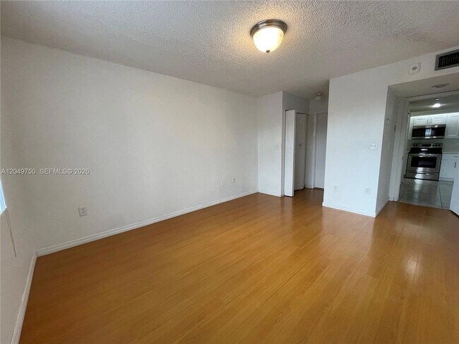 Building Photo - 8500 SW 212th St