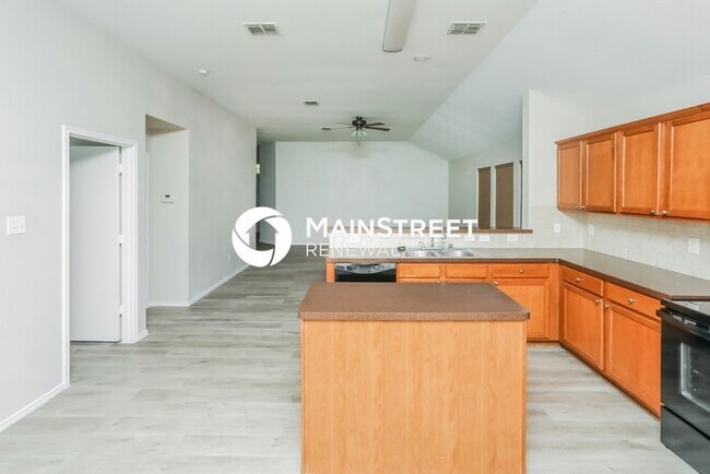 Building Photo - 4 Bedroom Pet-Friendly Home in Forney, TX with Main Street Renewal