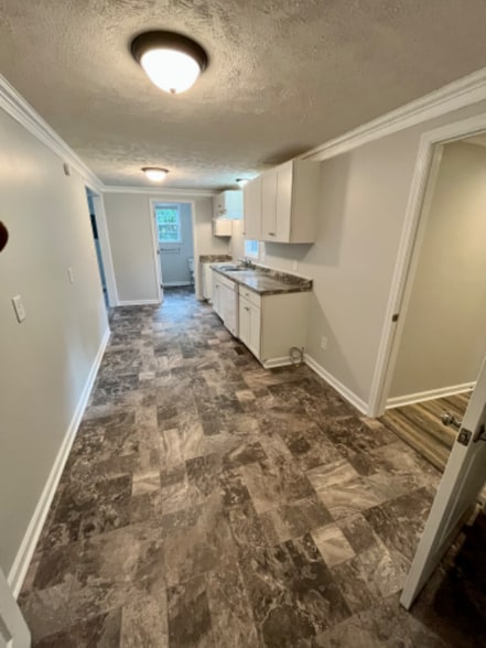 Building Photo - 124 Walton Ave