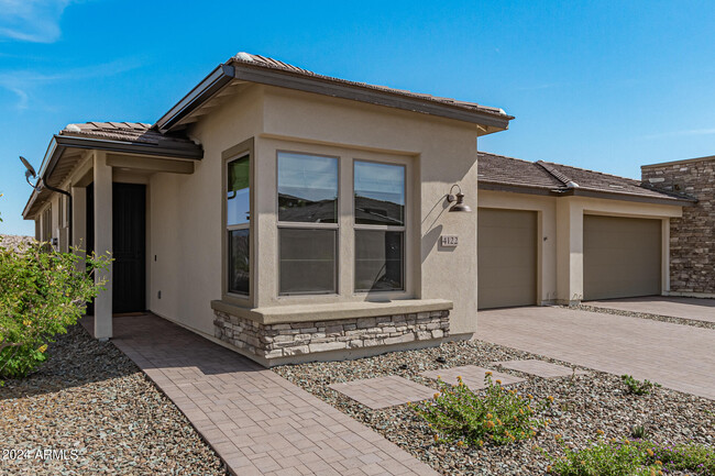 Building Photo - 4122 Desert Moon Dr