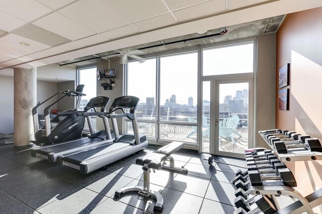 Building Photo - 730 N 4th St