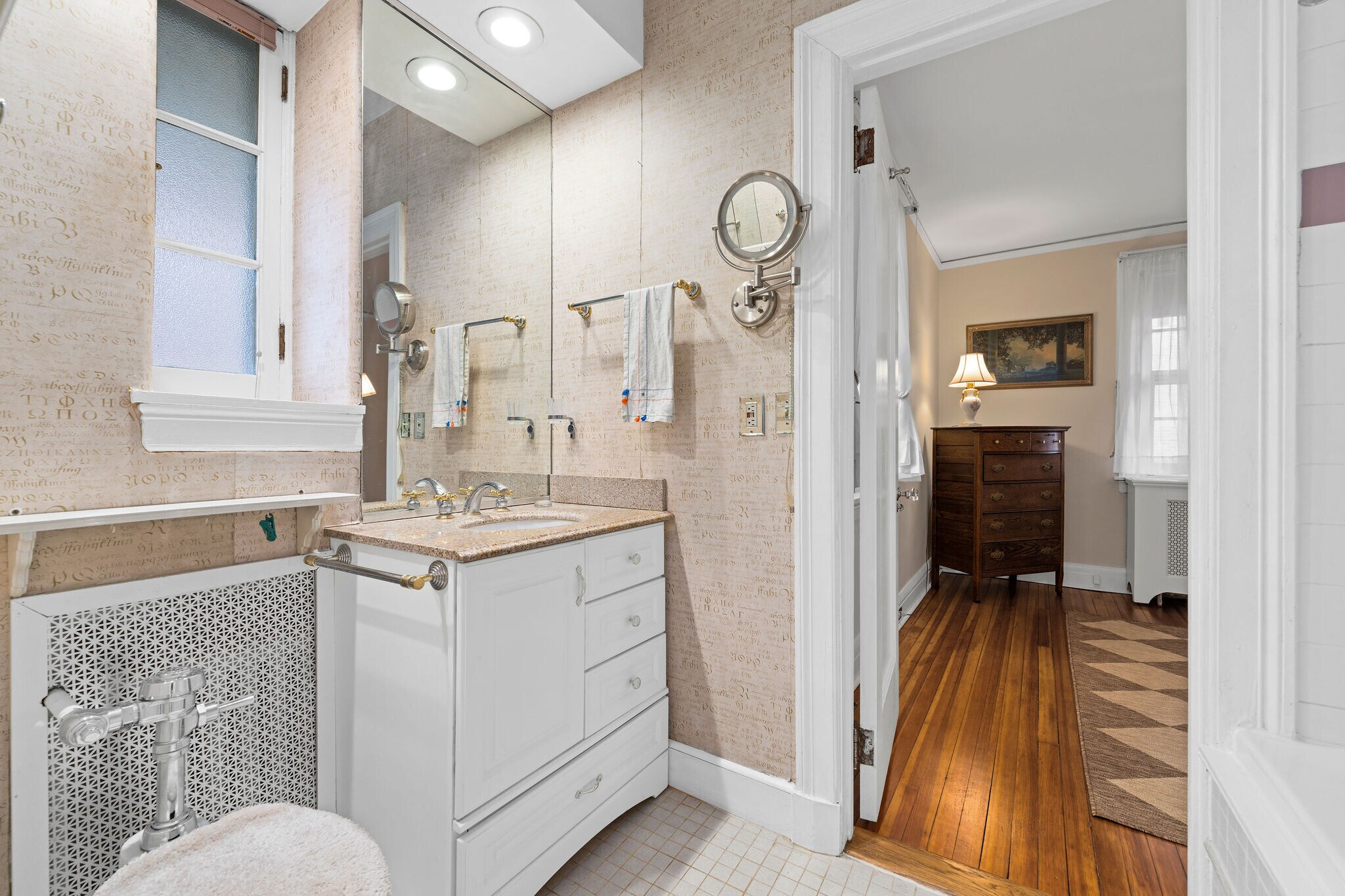 Building Photo - 3401 Greenway