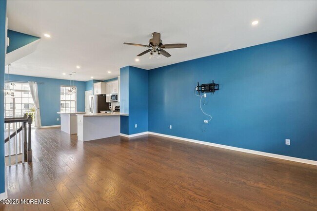 Building Photo - 107 Celebration Blvd