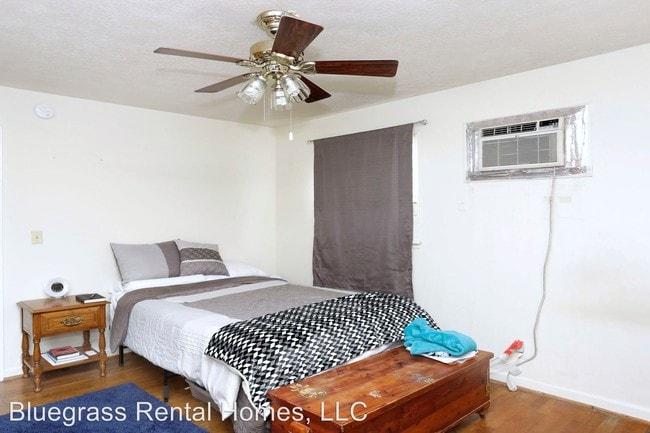 Building Photo - 1 br, 1 bath Apartment - 1340 Royalty Court
