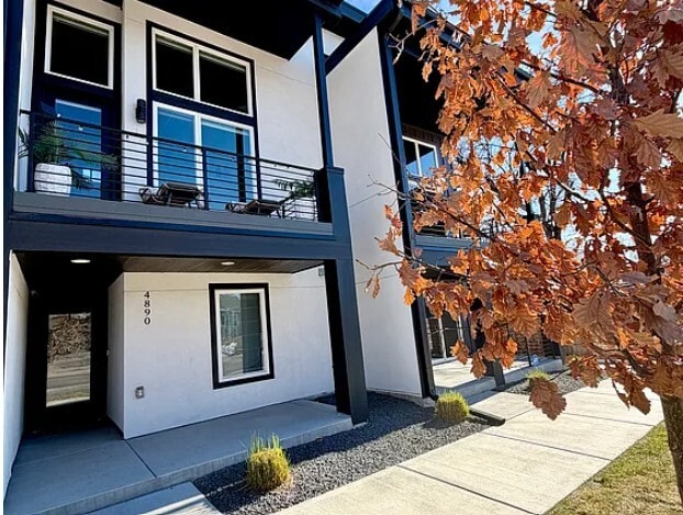 Building Photo - 4890 Zuni St