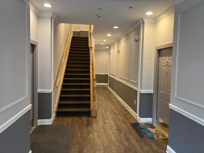 Building Photo - 41 Kyle Way