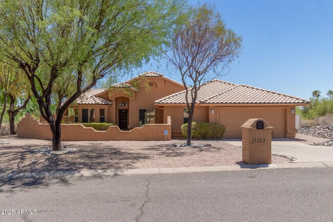 Primary Photo - 17303 E Caliente Dr