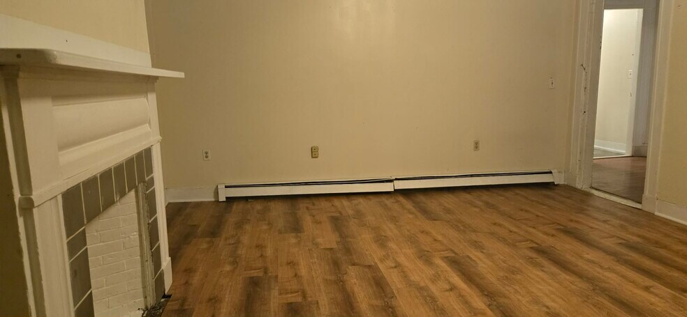 Building Photo - 154 Court St