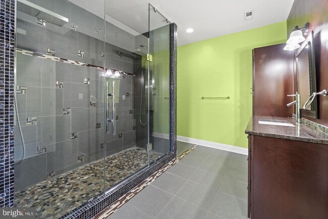 Building Photo - 2621 Stenhouse Pl