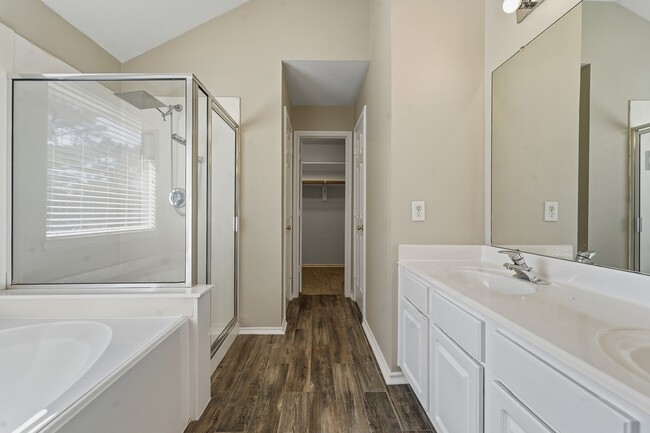 Building Photo - 6923 Cobblestone Path