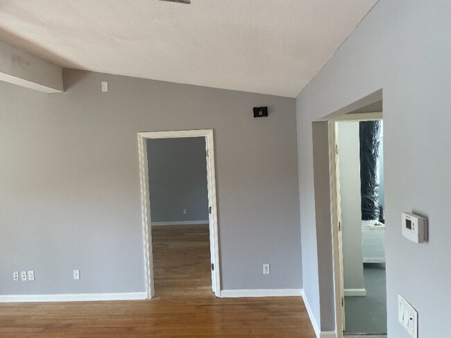 Building Photo - 3706 Sanctuary Way N