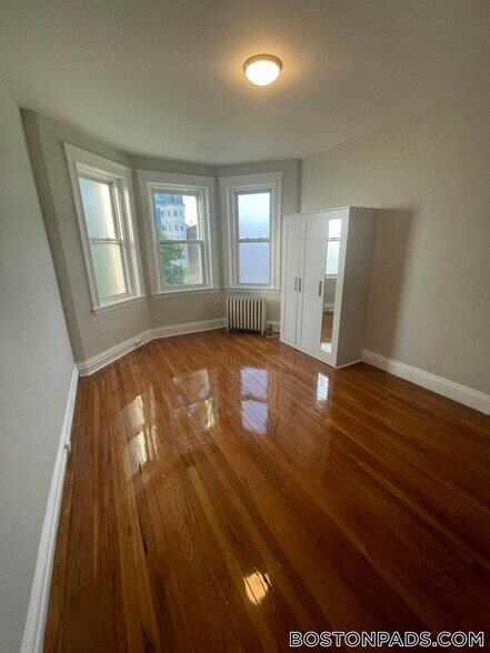 Building Photo - 1197 Commonwealth Ave