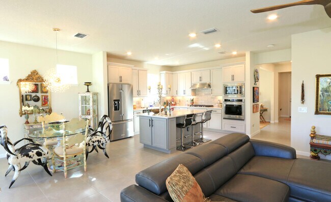 Building Photo - 13412 SW Vermillion Cir