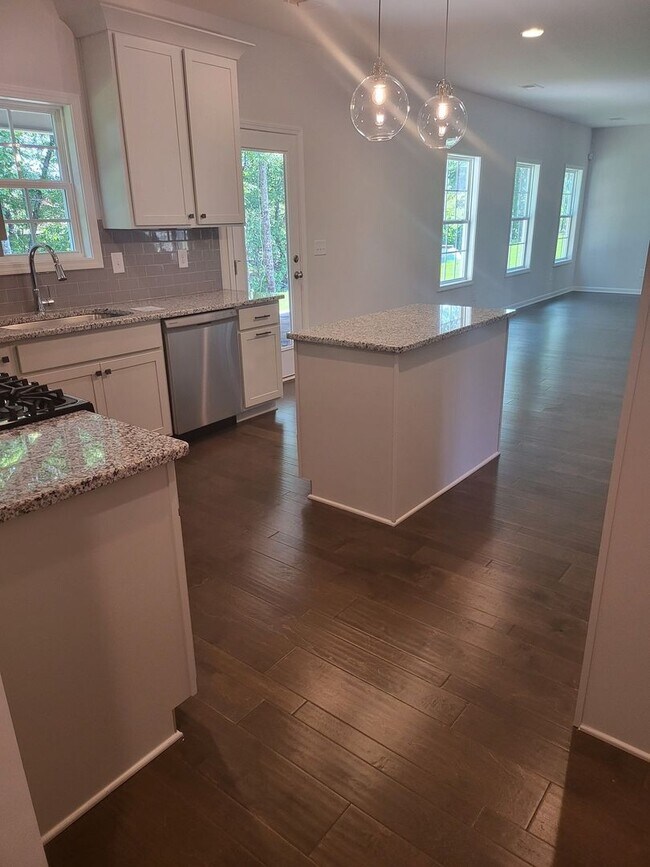 Building Photo - 505 Wymond Ct