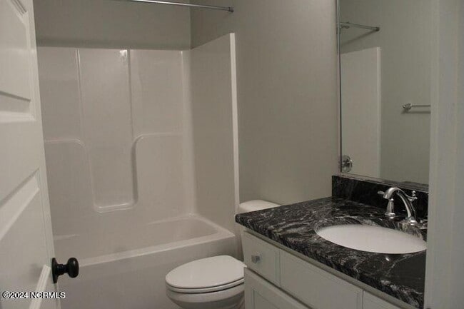 Building Photo - 2100 Remington Ct