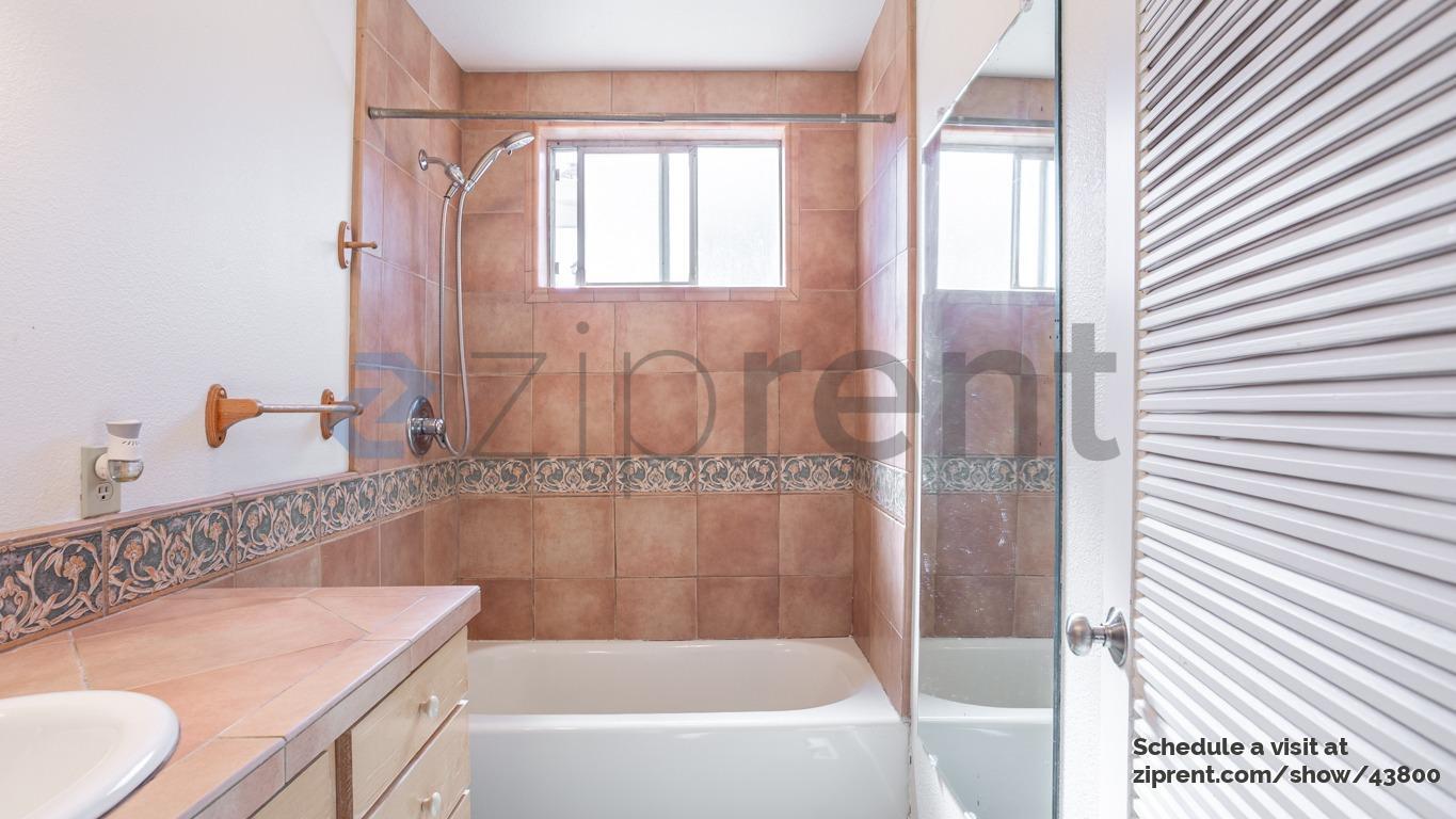 Building Photo - 3406 Sidney Square
