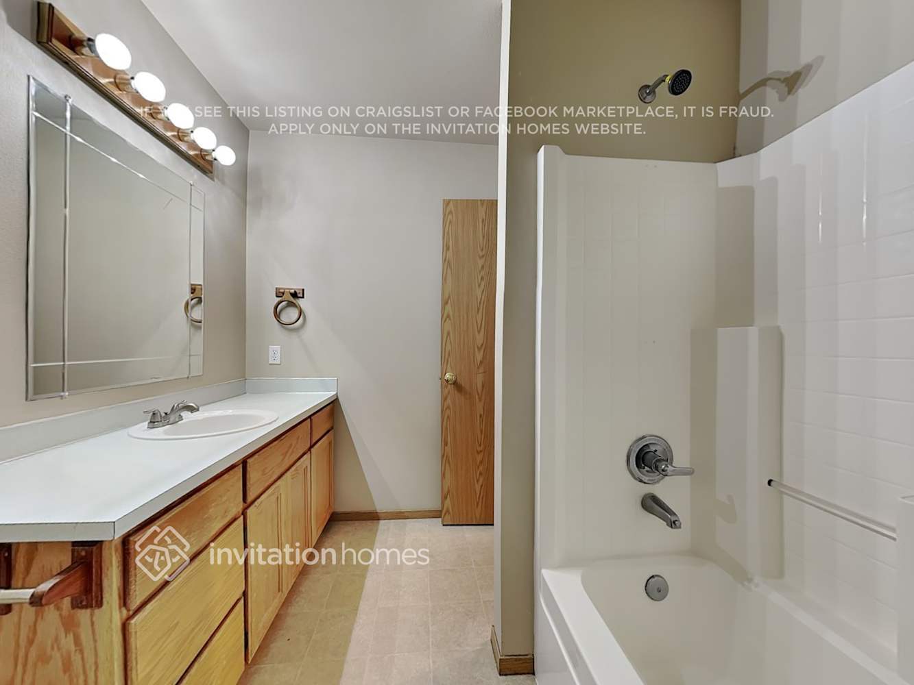 Building Photo - 17302 26th Ave E