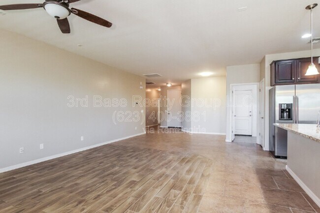 Building Photo - 12690 S 184th Ave