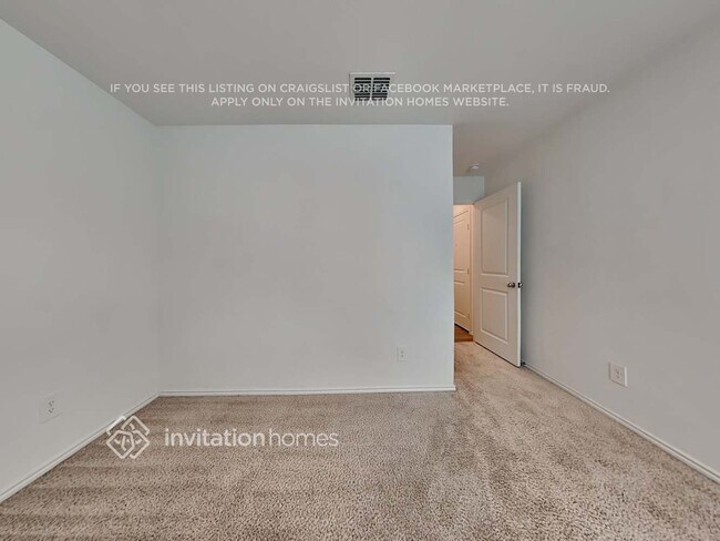 Building Photo - 464 Frio Pass Trl