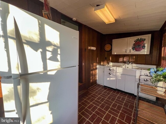 Building Photo - 314 West St