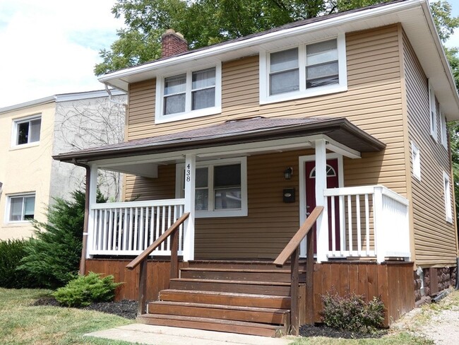 Primary Photo - Central Campus OSU Single Family House!