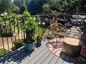 Building Photo - 866 Briarcliff Rd NE