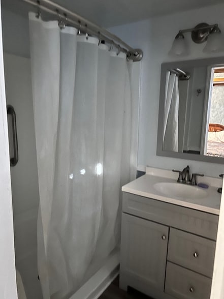 Building Photo - 1839 Lakeview Point Rd