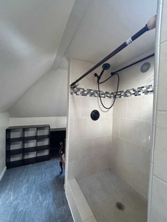 Building Photo - Welcome to this Fully Furnished Crocker Highland Gem!