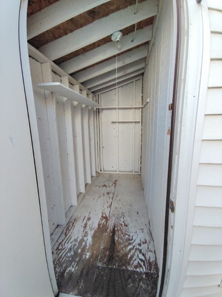 Building Photo - 600 Reusens Rd