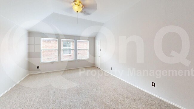 Building Photo - 2208 Lanshire Dr